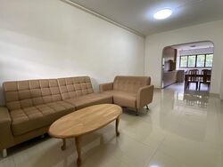 Blk 210 Bedok Town Centre (Bedok), HDB 3 Rooms #598834341